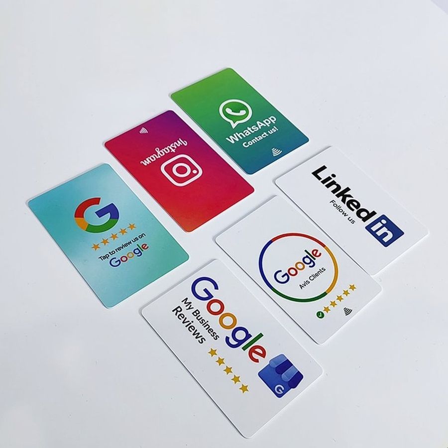 NFC-карта отзывов: тап телефоном — и открыта страница отзыва